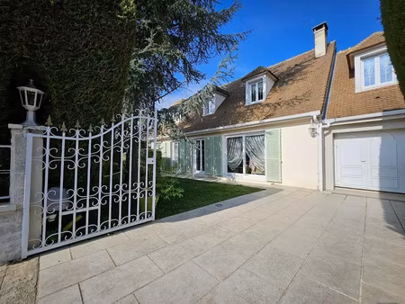 vente maison 7 pièces 141 m² à longnes (78980)  349 000 €