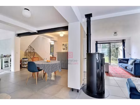 vente maison 7 pièces 126 m² à sainte-genevieve-des-bois (91700)  370 000 €