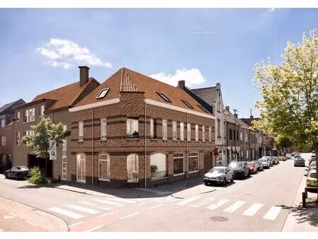 appartement te koop in sint-niklaas met 1 slaapkamer