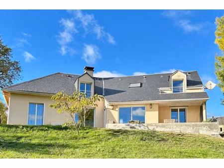 vente maison 5 pièces 176 m² à valady (12330)  399 000 €