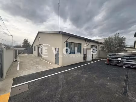 location local d'activites de 600m²