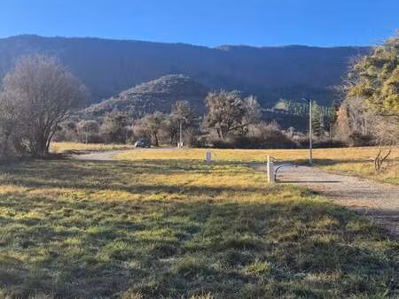 vente terrain aux omergues (04200) : à vendre / 529m² les omergues