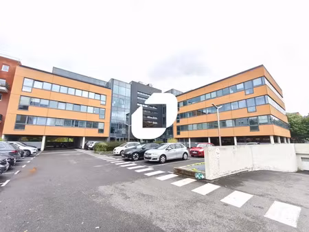 a louer  creteil europarc