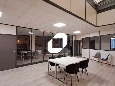 a louer  surfaces a la demande