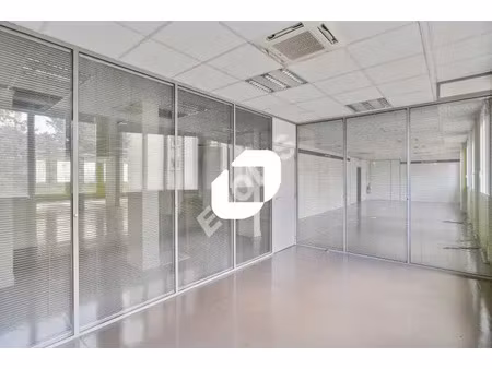 location bureau paris 75020