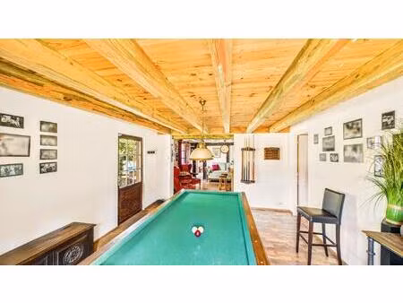 sur 1 hectare - belle landaise avec grange et four à pain