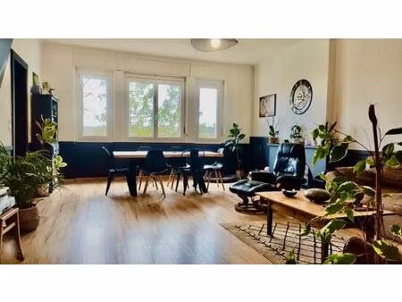 maison de caractère 7 pièces 275 m2 - dependances- piscine