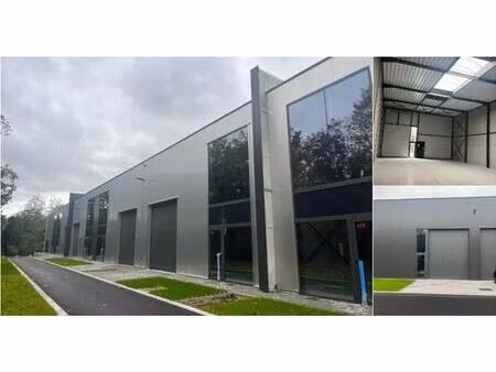 surface industrielle à vendre à steenweg 242 as (rbv05669)