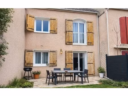 maison lisses m² t-6 à vendre  290 000 €