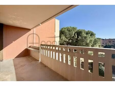 exclusivité blagnac tramway odyssud au calme et à 150 mètres des commerces  en étage  t4..