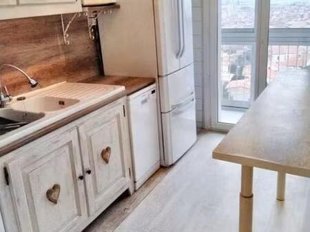 location appartement 3 pièces 79 m² à sète (34200)