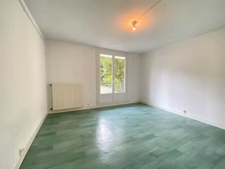 location appartement 1 pièce 27m² st jean de la ruelle 45140