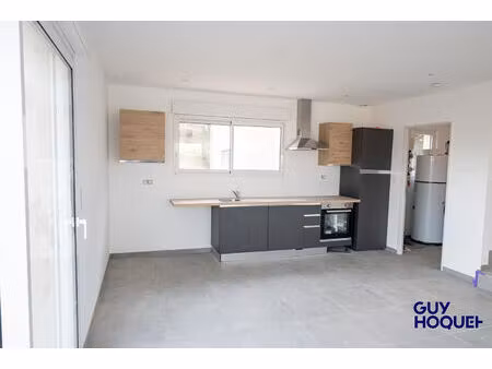 maison à louer à viriat - 4 pièces  3 chambres