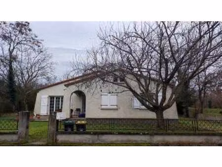 location maison 101 m² à riom (63200)