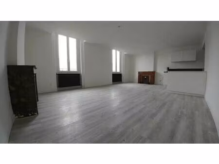 location appartement 3 pièces 80 m² à saint-étienne (42000)