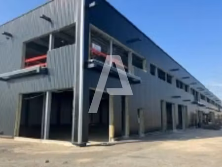 local d'activité à louer