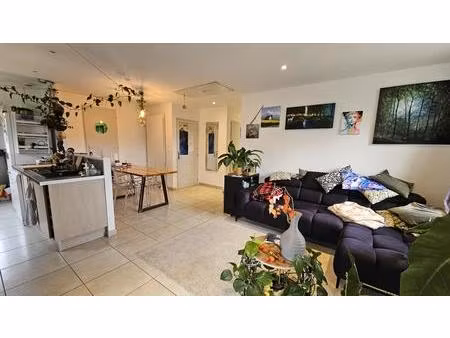 location appartement 4 pièces 77 m² à laval-en-belledonne (38190)