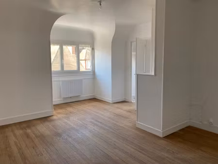 location appartement 2 pièces 39.83 m² à falaise (14700)  465 €