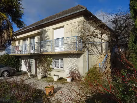 vente maison à sainte-suzanne (53270) : à vendre / 116m² sainte-suzanne