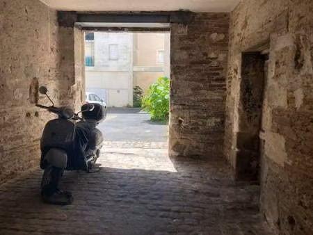 vente garage et parking à nantes centre ville (44000) : à vendre / 24m² nantes centre vill