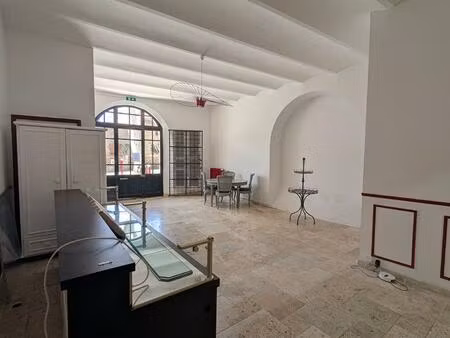 villecroze local commercial 85 m² environ