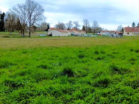 terrain à chamboret