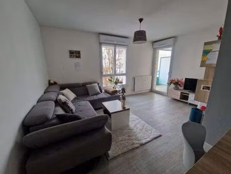 location appartement 2 pièces à angers saint-serge (49000) : à louer 2 pièces / 48m² anger