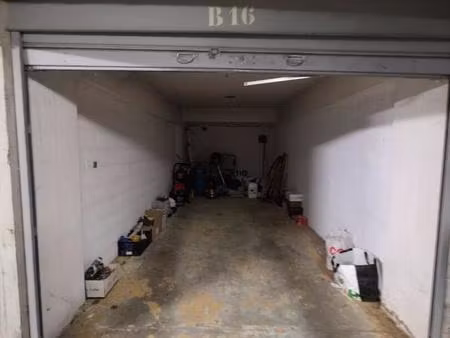 garage en sous-sol - lille centre/jean baptiste lebas