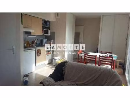 location appartement 2 pièces à saint-herblain (44800) : à louer 2 pièces / 39m² saint-her