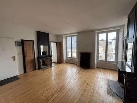 location appartement 4 pièces à laval (53000) : à louer 4 pièces / 82m² laval