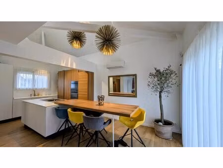 maison chambéry/cognin t7 de 127m²  avec piscine