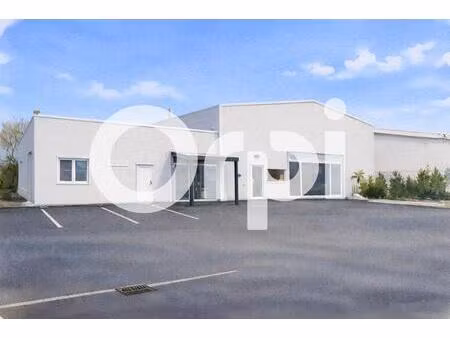 bien commercial à vendre