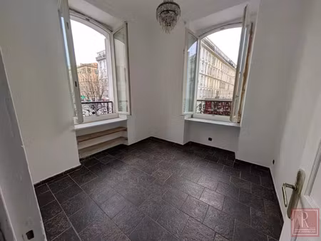 vente appartement 2 pièces 23.3 m² à nice (06000)  165 000 €
