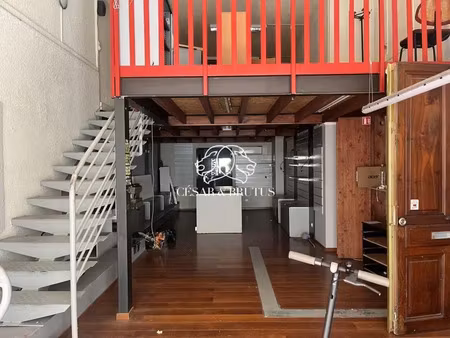 local commercial 238 m² -mezzanine et terrasse - grenoble centr
