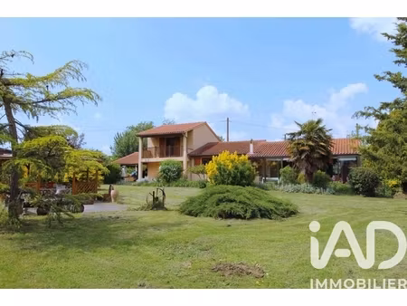 vente maison traditionnelle 7 pièces