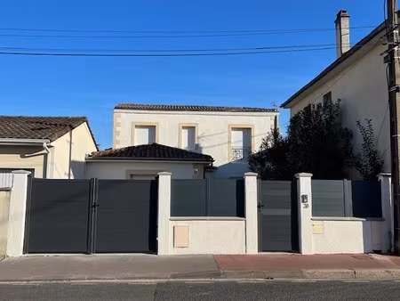 maison 5 pièces 107 m2 sur un terrain de 228 m2