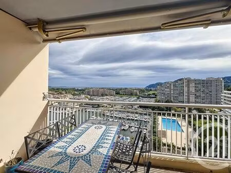 appartement f3 à louer - 3 pièces - 56 31 m2 - mandelieu la napoule - 06 - provence-alpes-