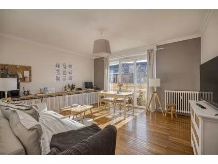 vente appartement 2 pièces 62 m² chambéry (73000)