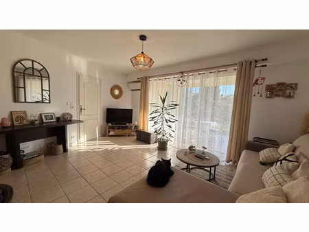 vente appartement 2 pièces 44 m² à roquebrune-sur-argens (83520)  230 000 €