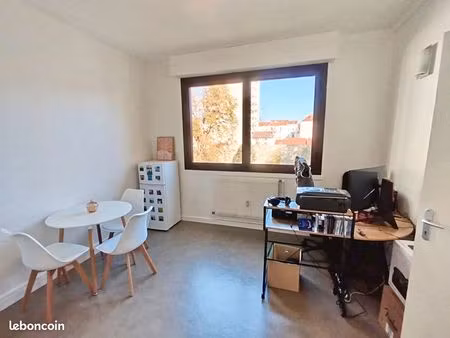 appartement 2 pièces 29 m²