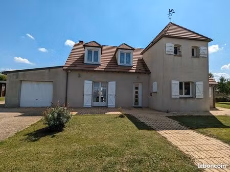 maison 6 pièces 180 m2