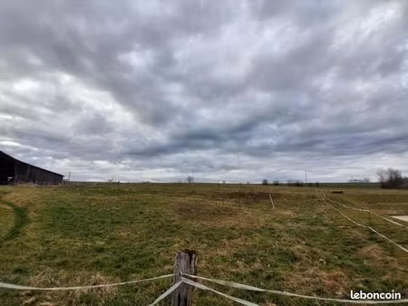 terrain 1025 m² uriménil