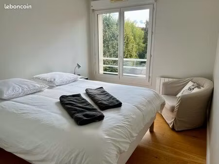 t2 meublé 55 m² – terrasse + parking – tram botanique (100 m) – calme jardin