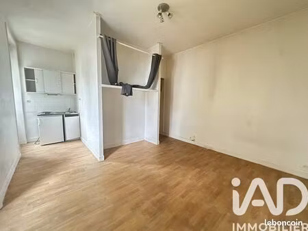 studio 1 pièce 14 m²