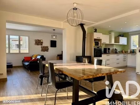 maison 6 pièces 150 m²