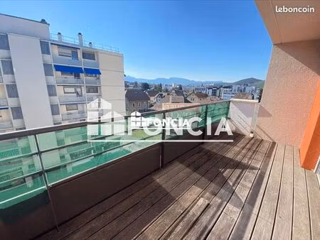 appartement 3 pièces 67 m²