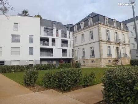 appartement 1 pièce 27 m²