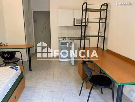 studio 1 pièce 17 m²