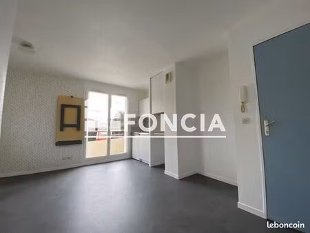 studio 1 pièce 25 m²