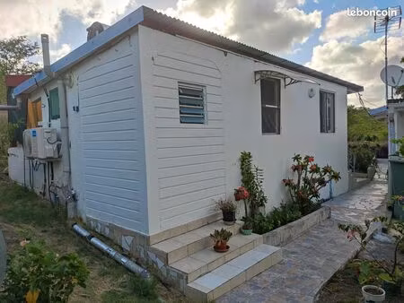 maisonnette 48m2 climatisée sainte-anne martinique